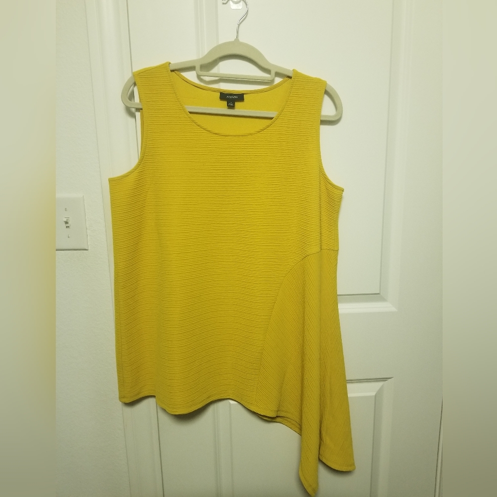Alfani asymmetrical tank, sz 1x